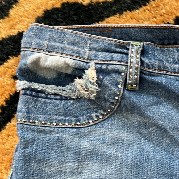 Allen B. Jeans - Picture 5 of 6